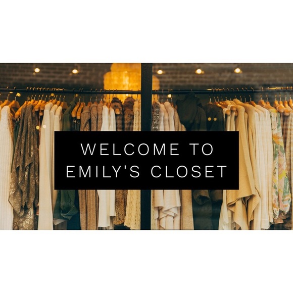 👩🏻MEET THE SELLER👩🏻 - Picture 1 of 4